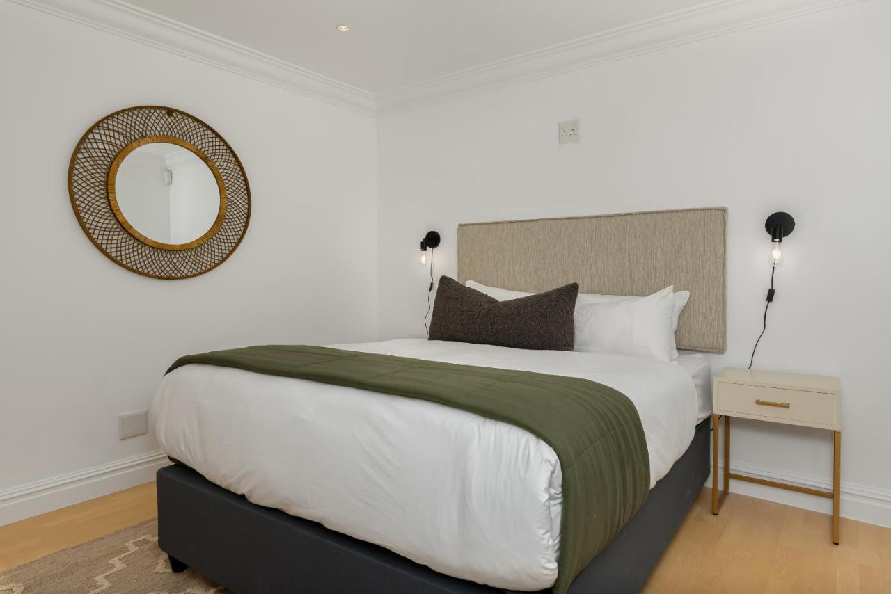 1 Victoria Road Unit 3 * Cape Town