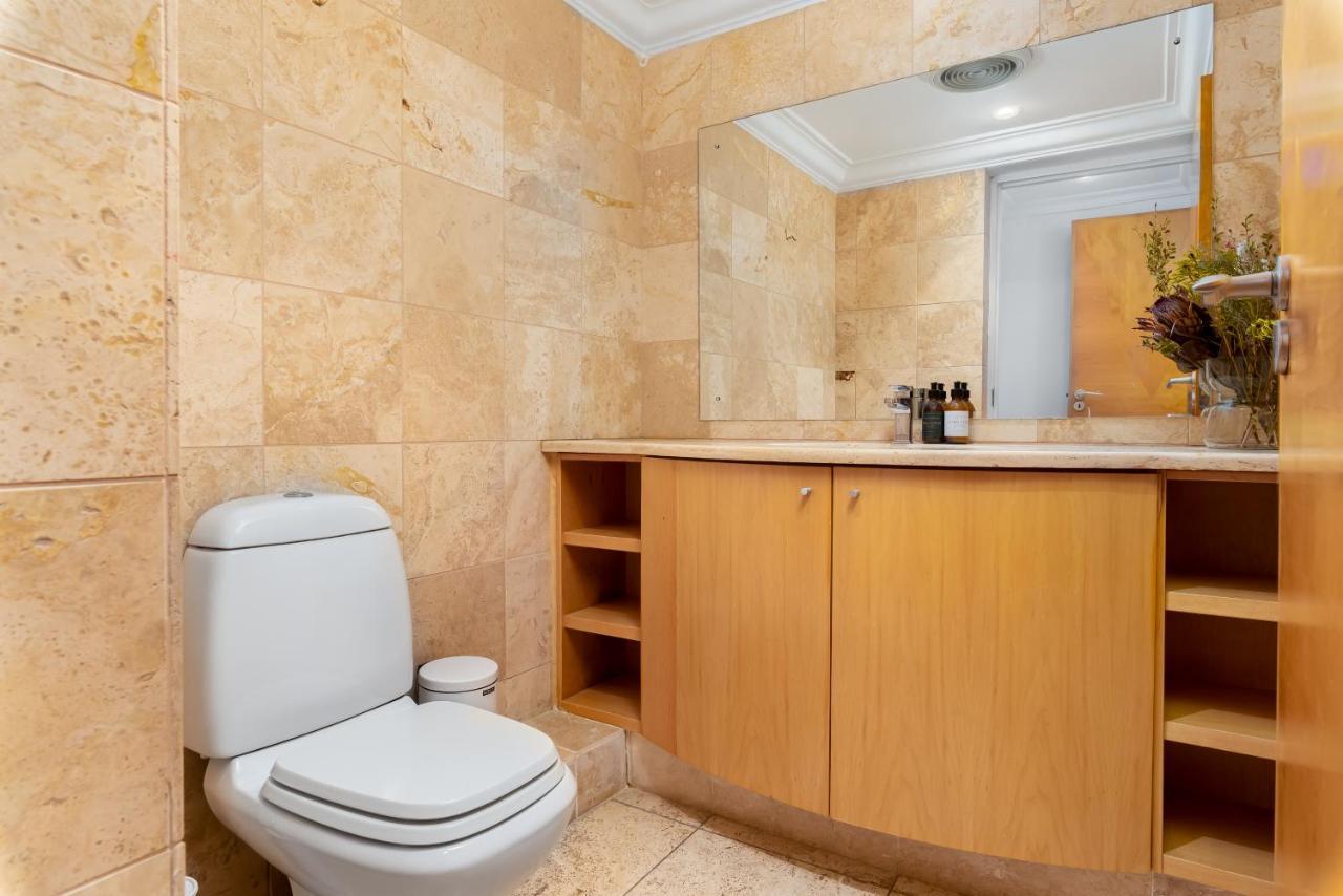 1 Victoria Road Unit 3 *